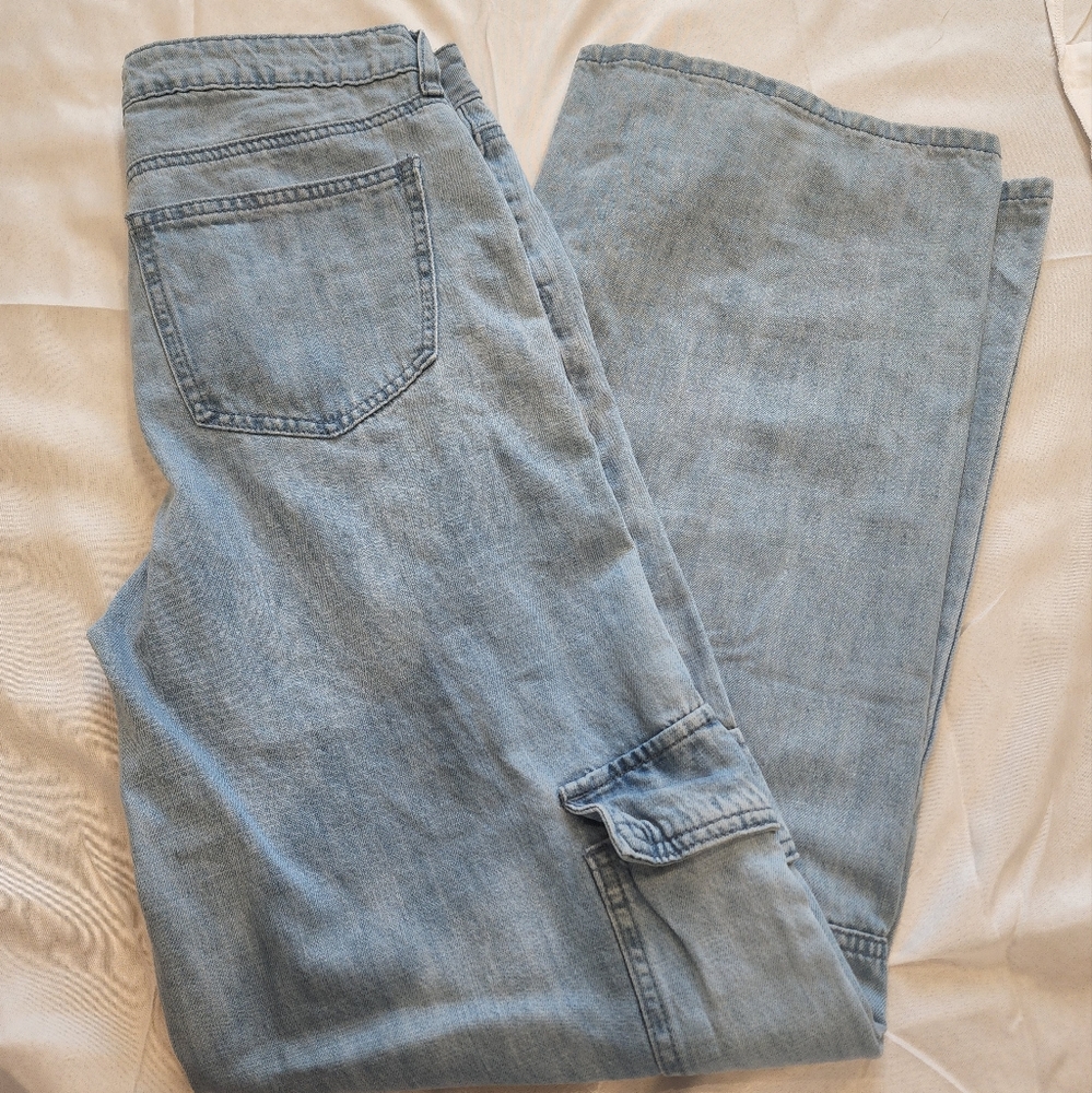 Wide leg jeans